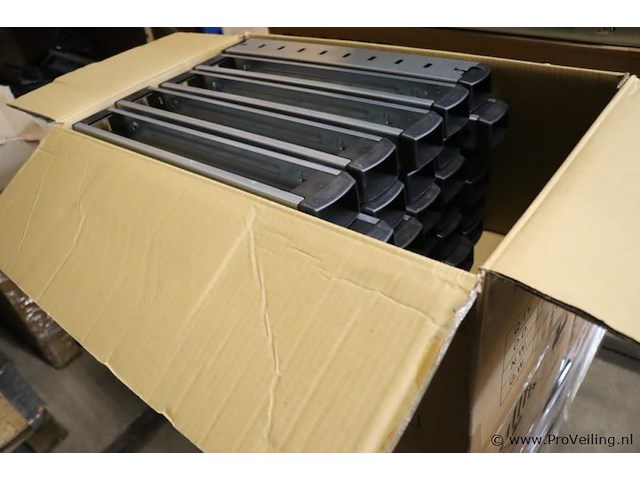 Partij solar stell montagerail/profielen t.b.v. zonnepanelen - afbeelding 1 van  3