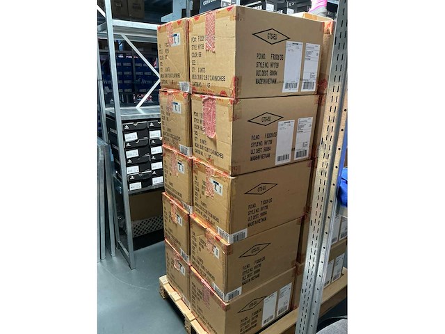 Partij sorel cub snowboots maat 23&24 (120x) - afbeelding 8 van  8