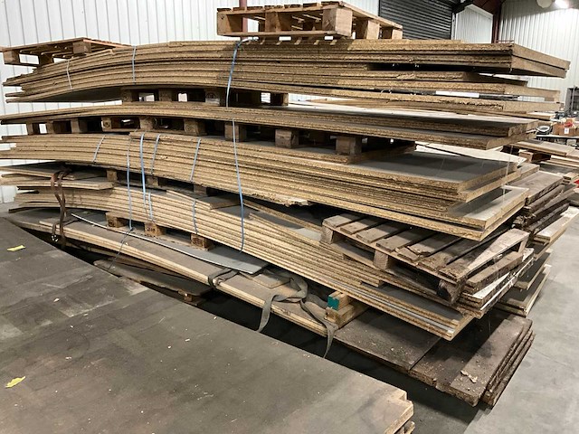 Partij spaanplaat - afbeelding 4 van  9