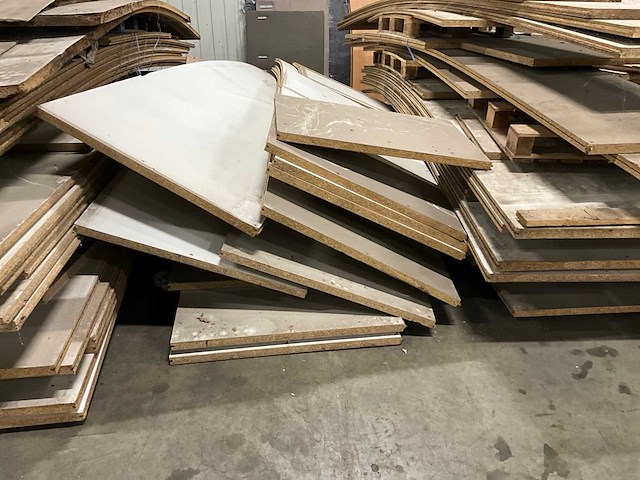 Partij spaanplaat - afbeelding 7 van  9