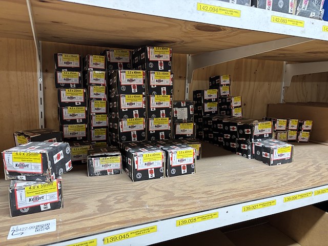 Partij spaanplaatschroeven kelfort - afbeelding 1 van  6