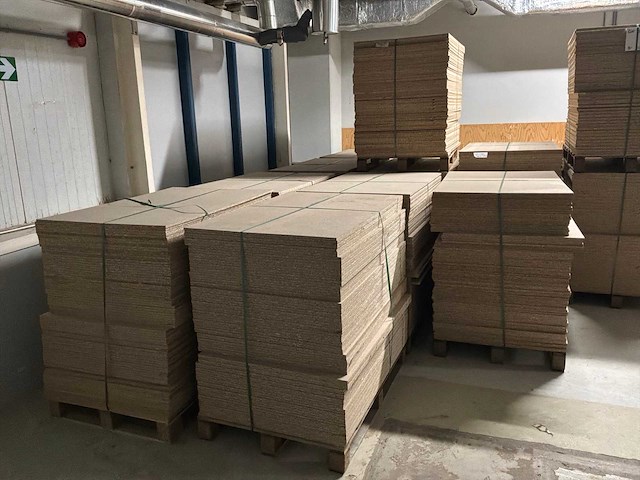 Partij spaanplaten - afbeelding 4 van  6