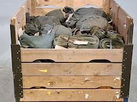 Partij spanbanden en sneeuwkettingen - afbeelding 1 van  10