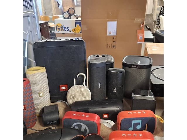 Partij speakers, o.a. jbl, sonos - afbeelding 11 van  14