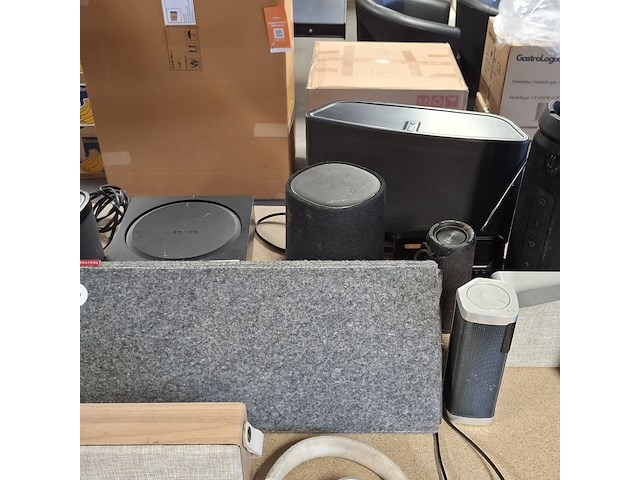 Partij speakers, o.a. jbl, sonos - afbeelding 13 van  14