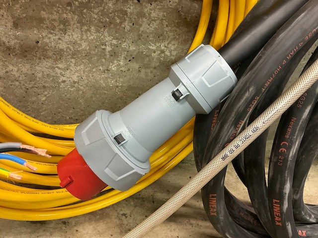 Partij speciaal kabel - afbeelding 22 van  29