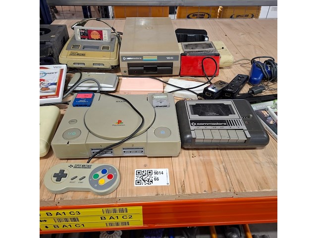 Partij speelcomputers en games, o.a. nintendo - afbeelding 6 van  7