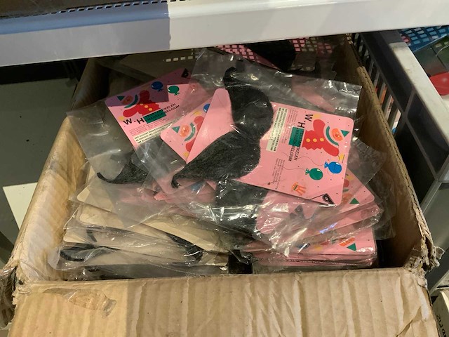 Partij speelgoed & diversen - afbeelding 5 van  9