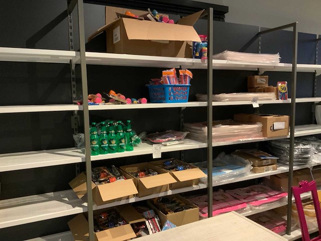 Partij speelgoed & diversen - afbeelding 9 van  9