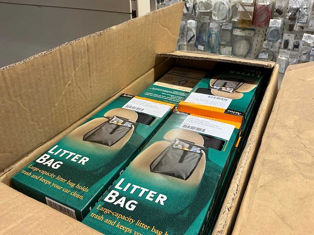 Partij speelgoed en divers - afbeelding 2 van  10