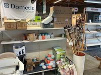 Partij speelgoed en divers - afbeelding 1 van  10