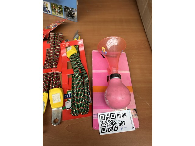Partij speelgoed w.o. disney, lifecode - afbeelding 5 van  7