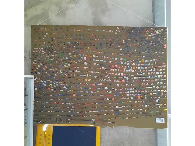 Partij speltjes op schuimbord - afbeelding 1 van  9