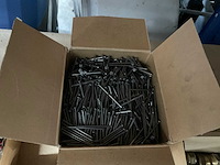 Partij spijkers - afbeelding 2 van  4