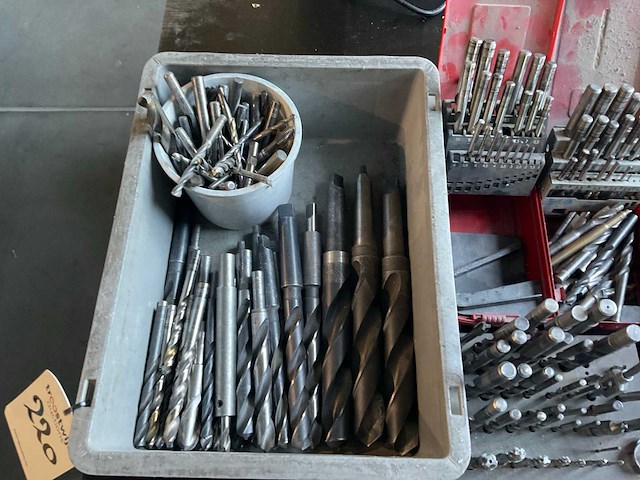 Partij spiraal-en verzinkboren, ruimers - afbeelding 2 van  6