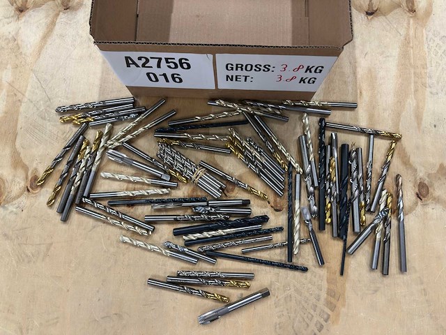 Partij spiraalboren & (eind)frezen & tap (40x) - afbeelding 2 van  6