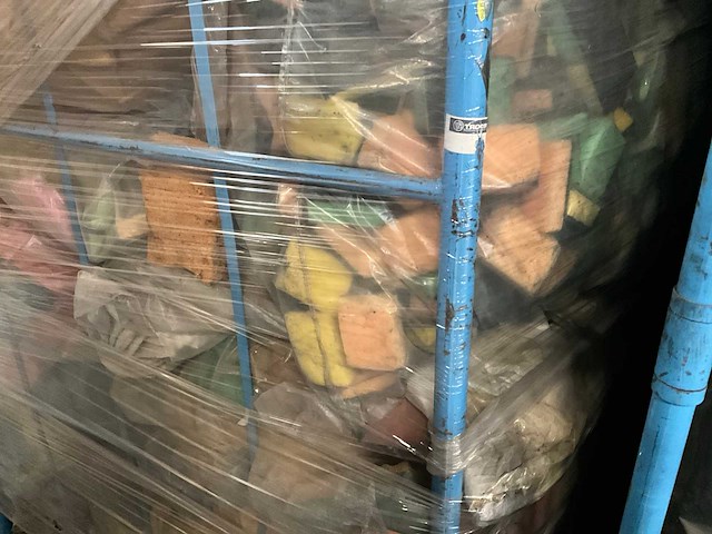 Partij spons en zeem voorraad - afbeelding 9 van  10