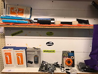 Partij sportaccessoires - afbeelding 6 van  8