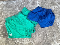 Partij sportkleding - afbeelding 1 van  4