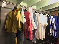 Partij sportkleding - afbeelding 1 van  5