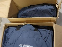 Partij sporttassen met opdruk "ubcro sport & health center" - afbeelding 1 van  4