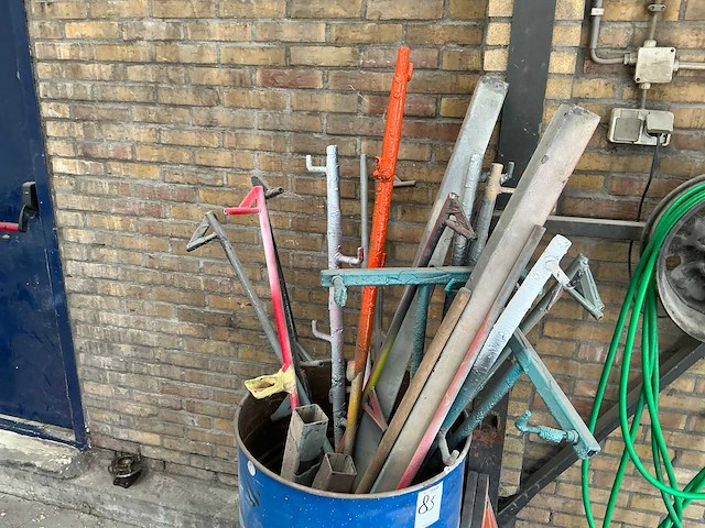 Partij spuitbok armen - afbeelding 1 van  2
