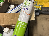 Partij spuitbussen in krat w.o. pur - afbeelding 4 van  5