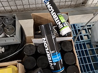 Partij spuitbussen vnl. interflon - afbeelding 9 van  9