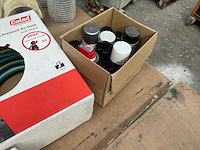 Partij spuiterij benodigdheden - afbeelding 3 van  8