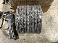 Partij spuitpistolen en schuurmiddelen - afbeelding 4 van  5