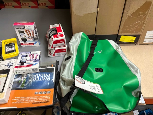 Partij sram / wahoo / camelbak / tacx diverse fietsonderdelen - afbeelding 4 van  5