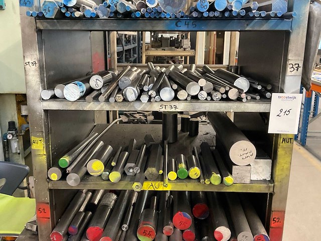 Partij staal - afbeelding 3 van  7