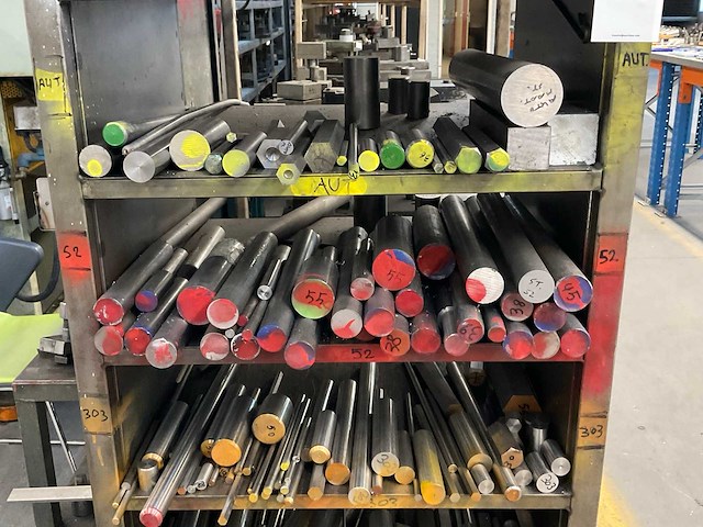 Partij staal - afbeelding 4 van  7