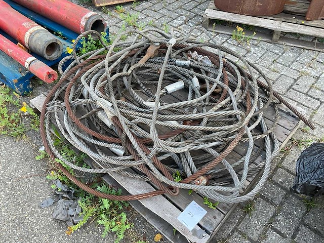 Partij staalkabels - afbeelding 2 van  2