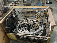 Partij staalstroppen - afbeelding 1 van  2