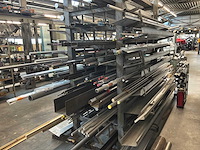 Partij stafmateriaal - afbeelding 2 van  6