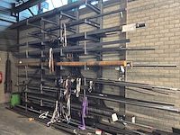 Partij stafmateriaal - afbeelding 1 van  5