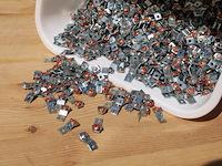 Partij stalen aarde connectoren ca 9100 gram - afbeelding 5 van  7
