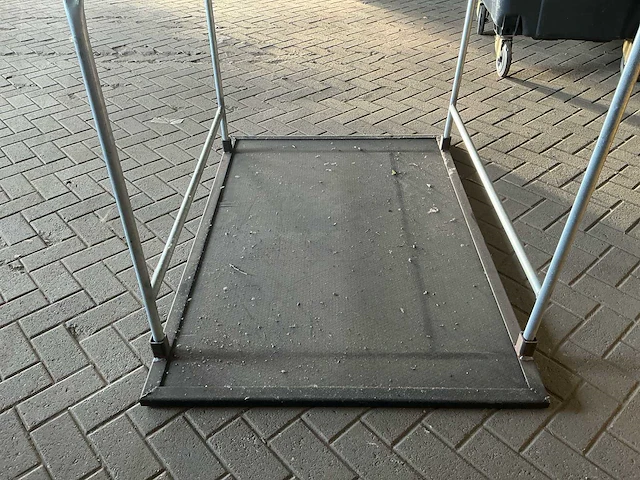 Partij stalen loopbruggen voor sleuven – 20 stuks – 1500 × 1000 mm - afbeelding 3 van  8