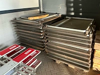 Partij stalen loopbruggen voor sleuven – 20 stuks – 1500 × 1000 mm - afbeelding 6 van  8