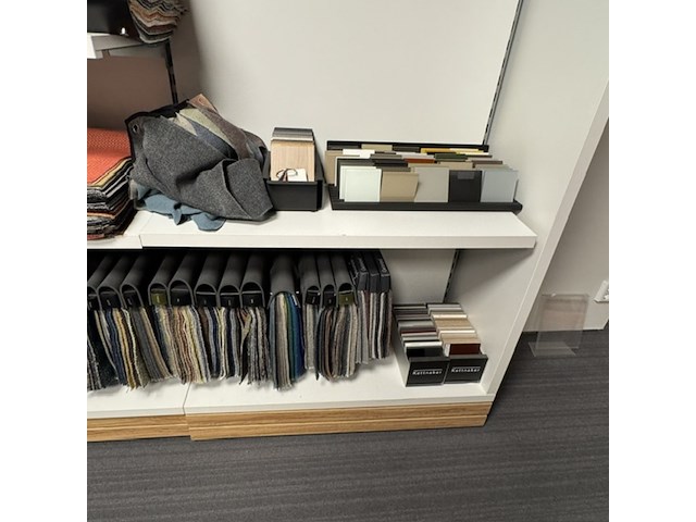 Partij stalen o.a.: design on stock, de ploeg en kvadrat - afbeelding 2 van  7