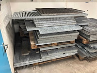 Partij stalen roostervloeren - afbeelding 5 van  9