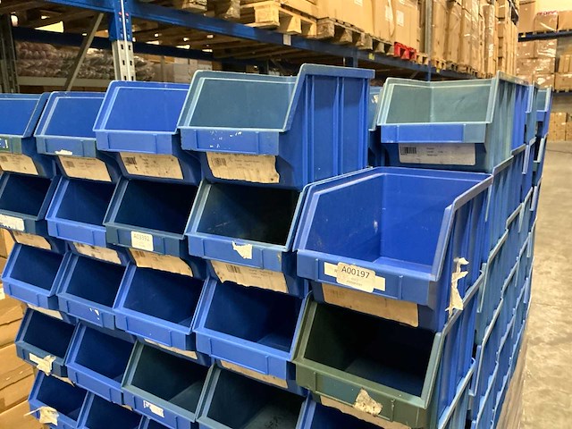 Partij stapelbakken 14,5x23xh13cm (299x) - afbeelding 3 van  3