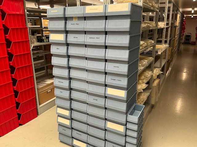 Partij stapelbakken (60x) - afbeelding 1 van  4