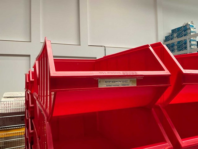 Partij stapelbakken nr1 30,5x50xh20cm (215x) - afbeelding 3 van  3