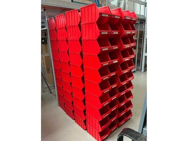 Partij stapelbakken nr2 20,5x34xh20cm (160x) - afbeelding 2 van  3