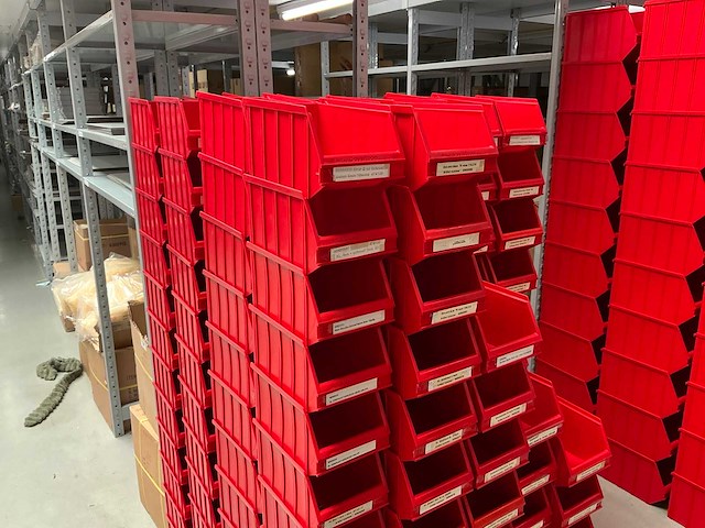 Partij stapelbakken nr.3 14,8x24xh13cm (245x) - afbeelding 1 van  3