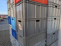 Partij stapelbare kunststof bakken, o.a. ssi schäfer & engels - afbeelding 8 van  10