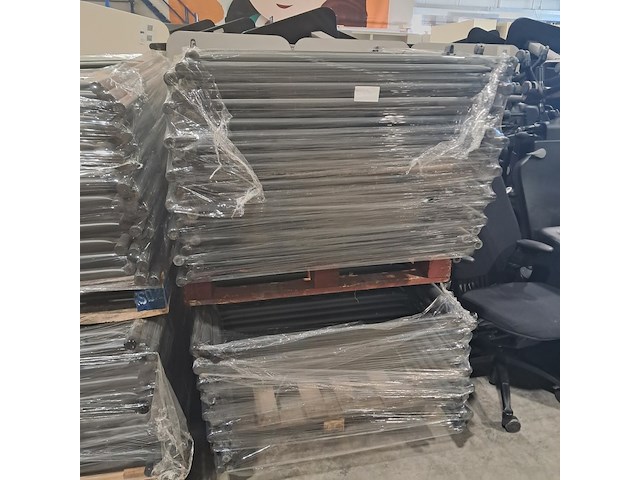 Partij stapelbed onderdelen - afbeelding 2 van  6