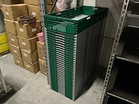 Partij stapelkratten 123x53x21cm (33x) - afbeelding 1 van  5